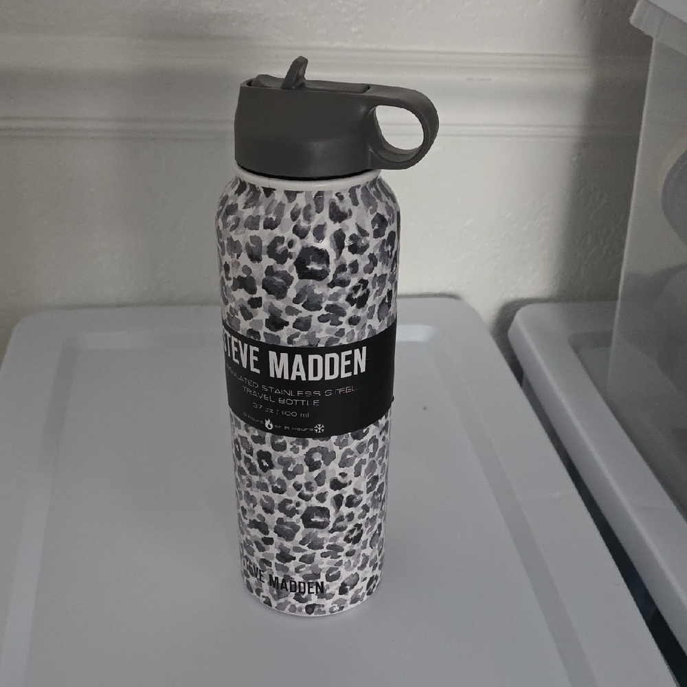 Steve Madden Gray Leopard Print Water Bottle